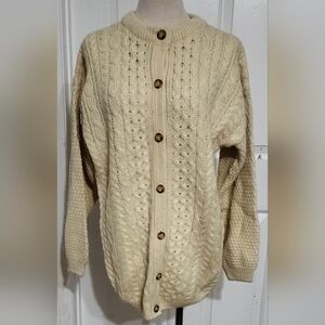 Elegant Cream Cable Knit Cardigan